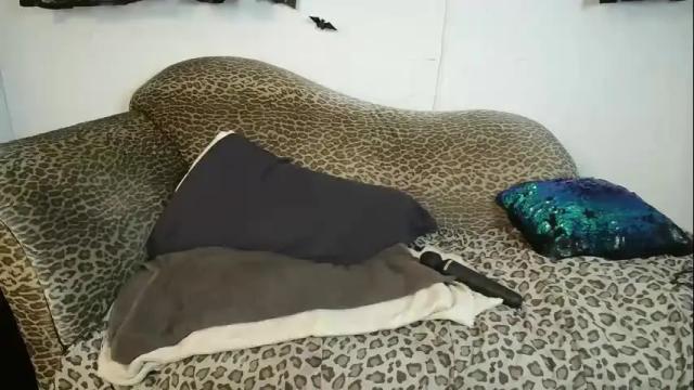 Image 7 of missy_dee Stream on Chaturbate on 1 month ago