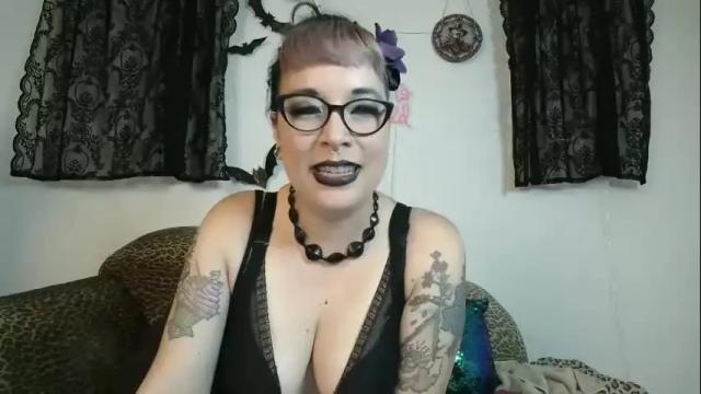 Image 12 of missy_dee Stream on Chaturbate on 1 month ago