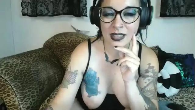 Image 11 of missy_dee Stream on Chaturbate on 16 days ago