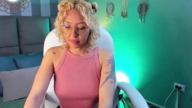 Image 6 of missy_halt Stream on Chaturbate on 18 months ago