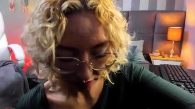 Image 7 of missy_halt Stream on Chaturbate on 18 months ago