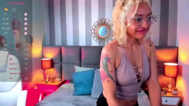 Image 7 of missy_halt Stream on Chaturbate on 18 months ago