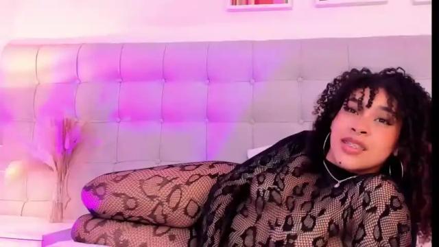 Image 6 of missygainer Stream on Chaturbate on 1 month ago