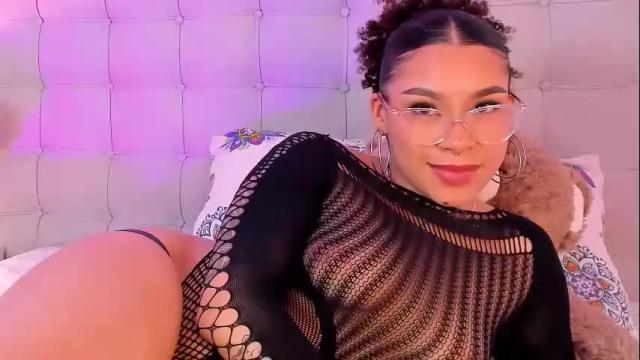 Image 3 of missygainer Stream on Chaturbate on 15 days ago
