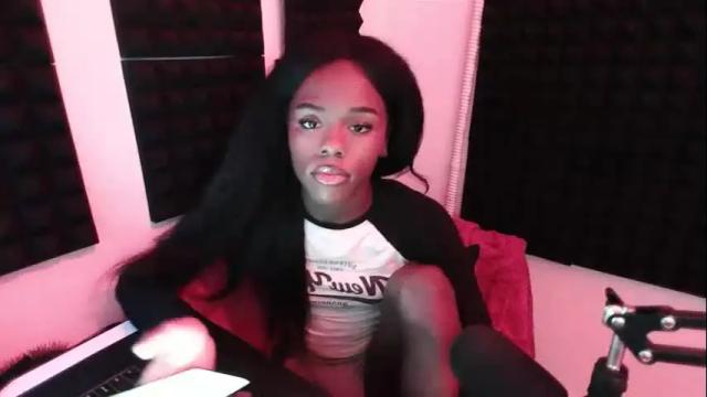 Image 11 of missymixingmiss Stream on Chaturbate on 2 months ago