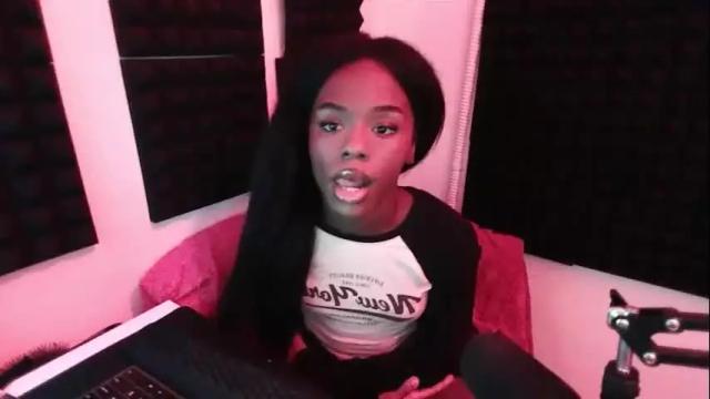 Image 6 of missymixingmiss Stream on Chaturbate on 2 months ago