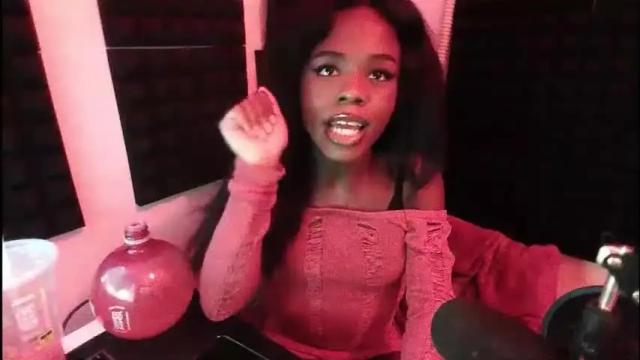 Image 7 of missymixingmiss Stream on Chaturbate on 1 month ago
