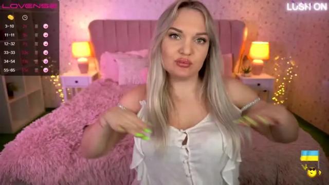 Image 7 of missyymartinezz Stream on Chaturbate on 13 months ago