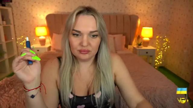 Image 2 of missyymartinezz Stream on Chaturbate on 13 months ago