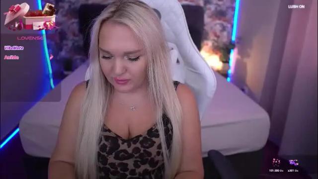 Image 3 of missyymartinezz Stream on Chaturbate on 4 days ago