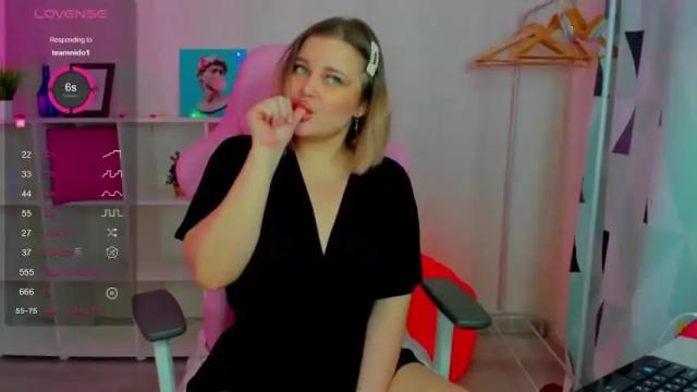 Thumbnail 3, misti_bright's Stream at Chaturbate, 15 months ago