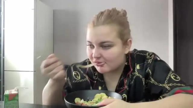 Image 12 of misti_bright Stream on Chaturbate on 15 months ago