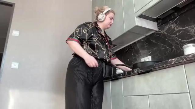 Image 4 of misti_bright Stream on Chaturbate on 14 months ago