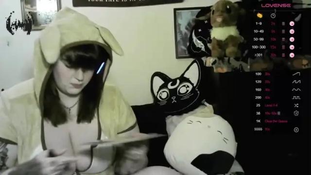 Image 2 of mistress_amelia_x Stream on Chaturbate on 18 months ago
