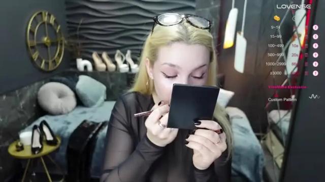Image 10 of mistress_darsy Stream on Chaturbate on 12 months ago