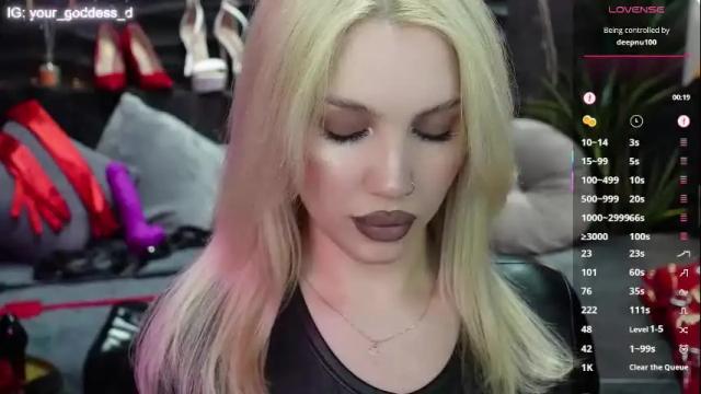 Thumbnail 3, mistress_darsy's Stream at Chaturbate, 1 month ago