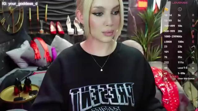 Image 2 of mistress_darsy Stream on Chaturbate on 1 month ago
