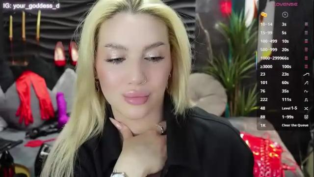 Image 2 of mistress_darsy Stream on Chaturbate on 1 month ago
