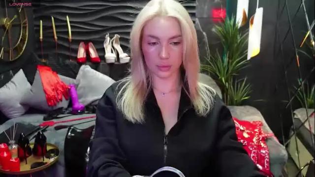 Thumbnail 1, mistress_darsy's Stream at Chaturbate, 22 days ago