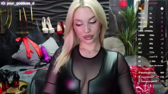 Image 8 of mistress_darsy Stream on Chaturbate on 15 days ago