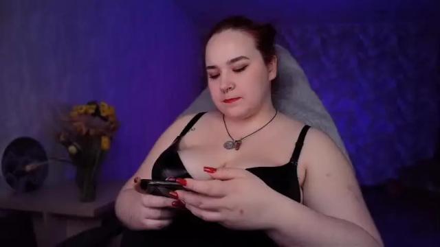 Image 12 of mistress_eleonor Stream on Chaturbate on 14 months ago
