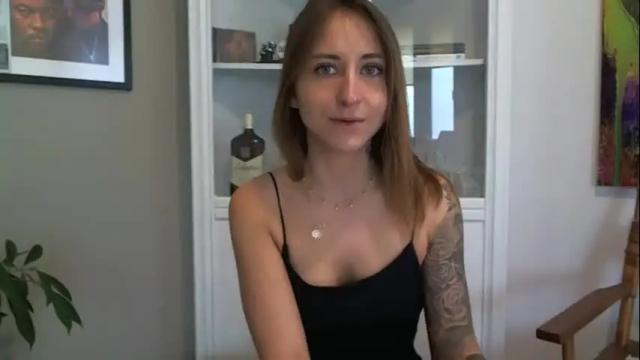 Image 4 of mistress_kasandrra Stream on Chaturbate on 2 months ago