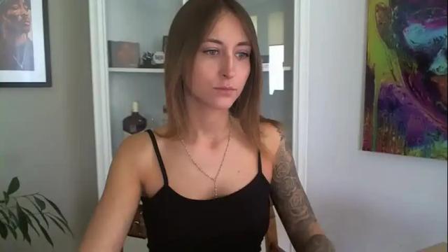 Image 2 of mistress_kasandrra Stream on Chaturbate on 28 days ago
