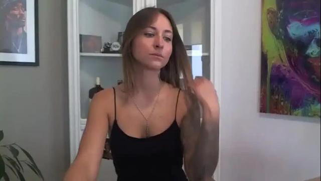 Image 3 of mistress_kasandrra Stream on Chaturbate on 23 days ago