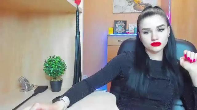 Image 3 of mistress_kristi Stream on Chaturbate on 12 months ago
