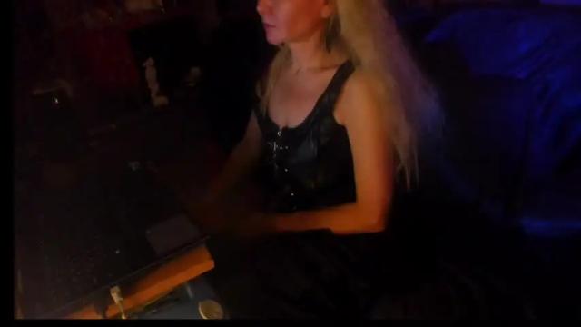 Image 3 of mistress_luan Stream on Chaturbate on 18 months ago