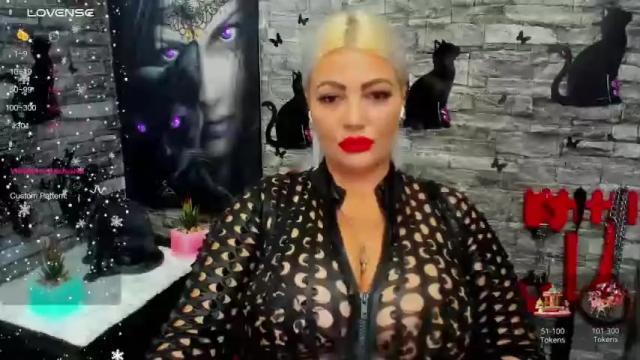Image 2 of mistress_marilyn Stream on Chaturbate on 15 months ago