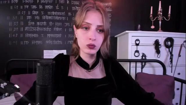 Image 3 of mistress_marlene Stream on Chaturbate on 1 month ago