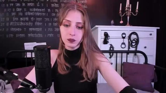 Image 10 of mistress_marlene Stream on Chaturbate on 24 days ago