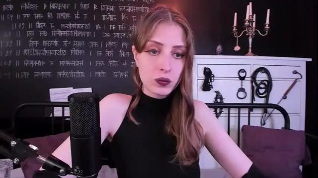 Image 6 of mistress_marlene Stream on Chaturbate on 24 days ago