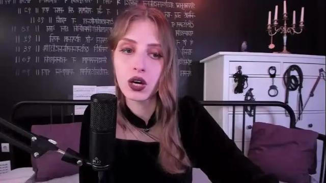 Image 3 of mistress_marlene Stream on Chaturbate on 23 days ago