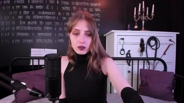 Image 3 of mistress_marlene Stream on Chaturbate on 17 days ago