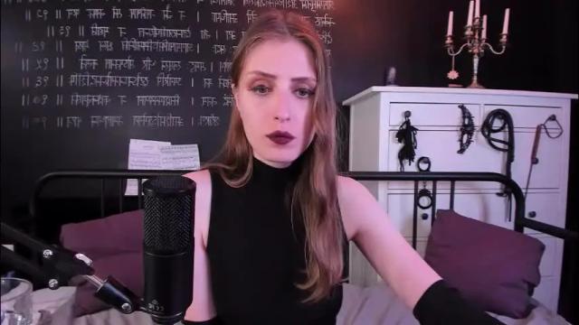 Image 2 of mistress_marlene Stream on Chaturbate on 2 months ago