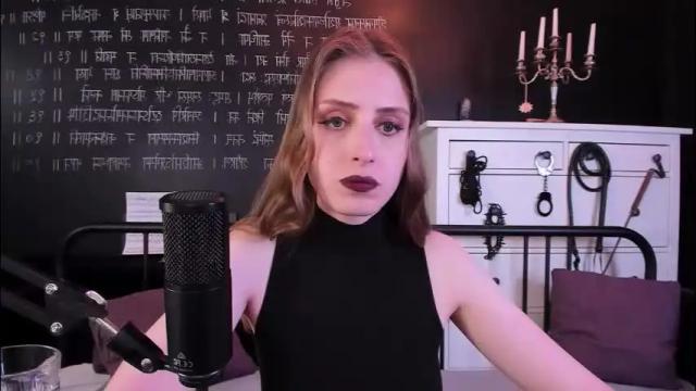 Image 2 of mistress_marlene Stream on Chaturbate on 2 months ago