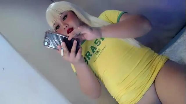 Image 2 of mistress_marta69 Stream on Chaturbate on 25 days ago