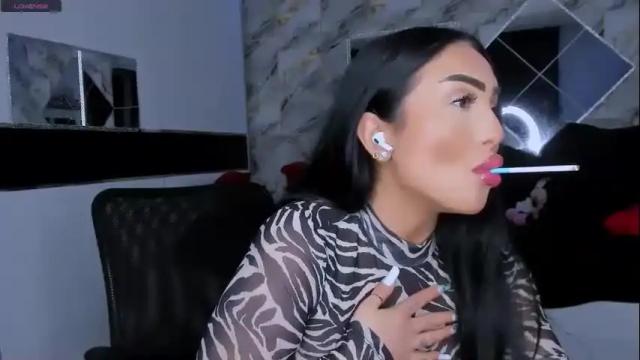 Image 12 of mistress_meryem Stream on Chaturbate on 17 days ago