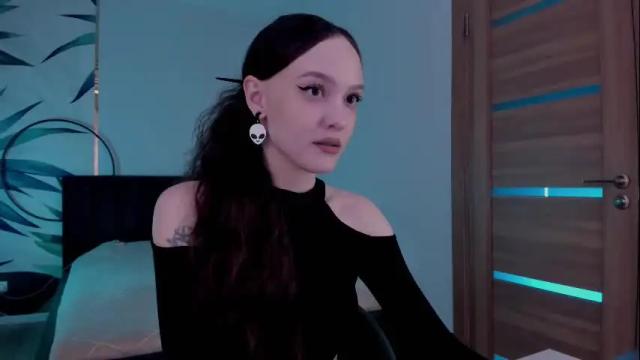 Image 3 of mistress_mialibra Stream on Chaturbate on 3 months ago