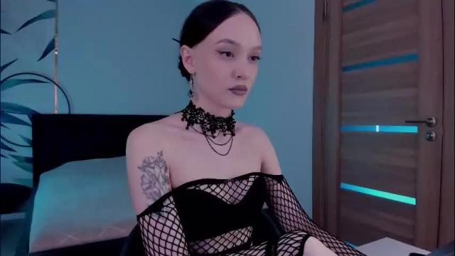 Thumbnail 3, mistress_mialibra's Stream at Chaturbate, 2 months ago