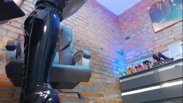 Image 12 of mistress_milana_ Stream on Chaturbate on 1 month ago