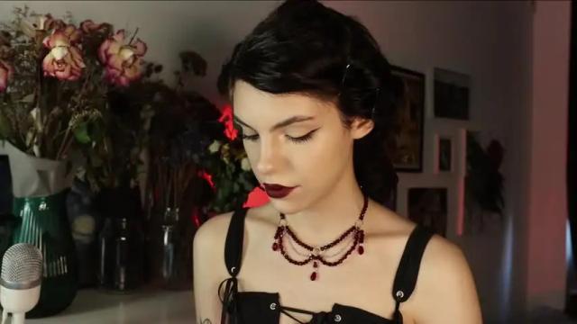 Image 11 of mistress_rochelle Stream on Chaturbate on 12 months ago