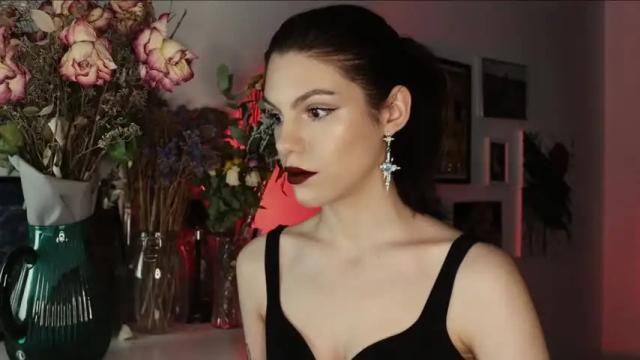 Image 10 of mistress_rochelle Stream on Chaturbate on 12 months ago