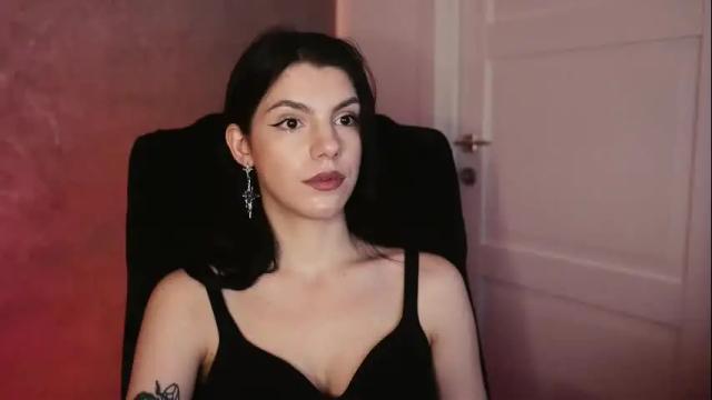 Image 8 of mistress_rochelle Stream on Chaturbate on 13 days ago