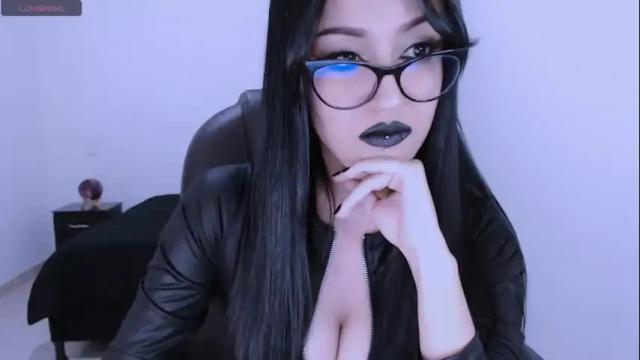 Image 11 of mistress_zafirah Stream on Chaturbate on 2 months ago