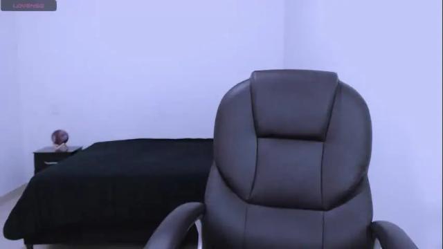Image 11 of mistress_zafirah Stream on Chaturbate on 2 months ago