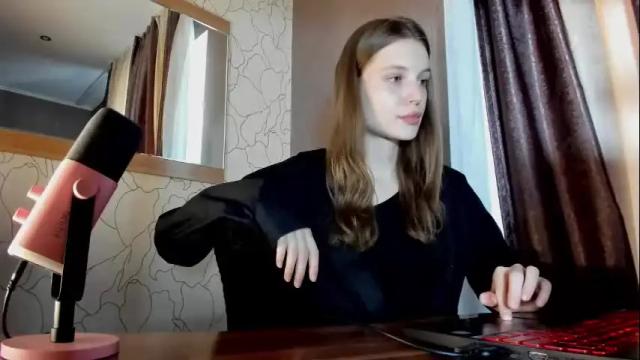 Image 3 of mistresselizy Stream on Chaturbate on 1 month ago