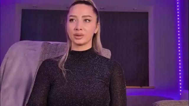 Image 8 of mistressellie Stream on Chaturbate on 9 days ago